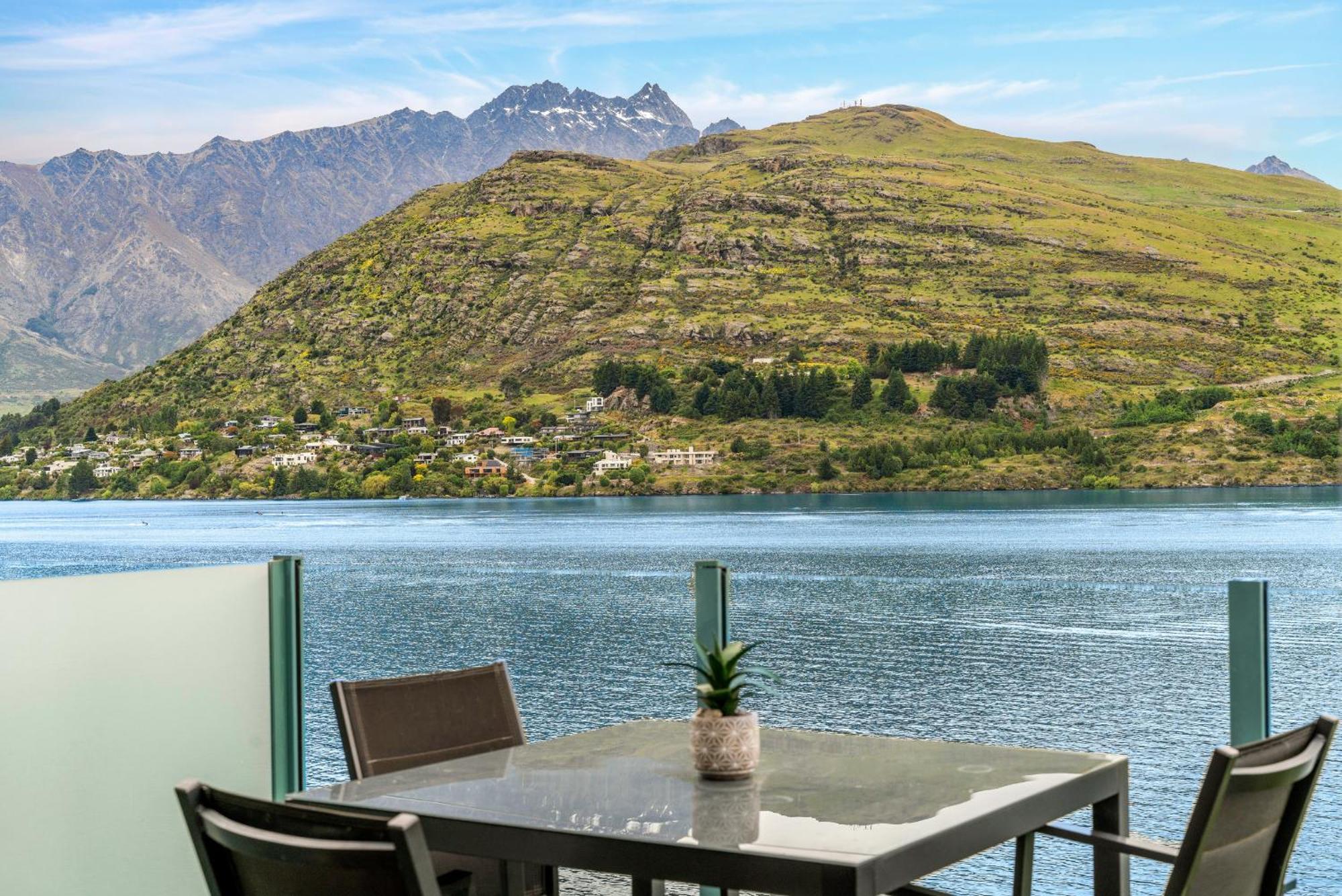 Frankton House - Queenstown Holiday Home Dış mekan fotoğraf